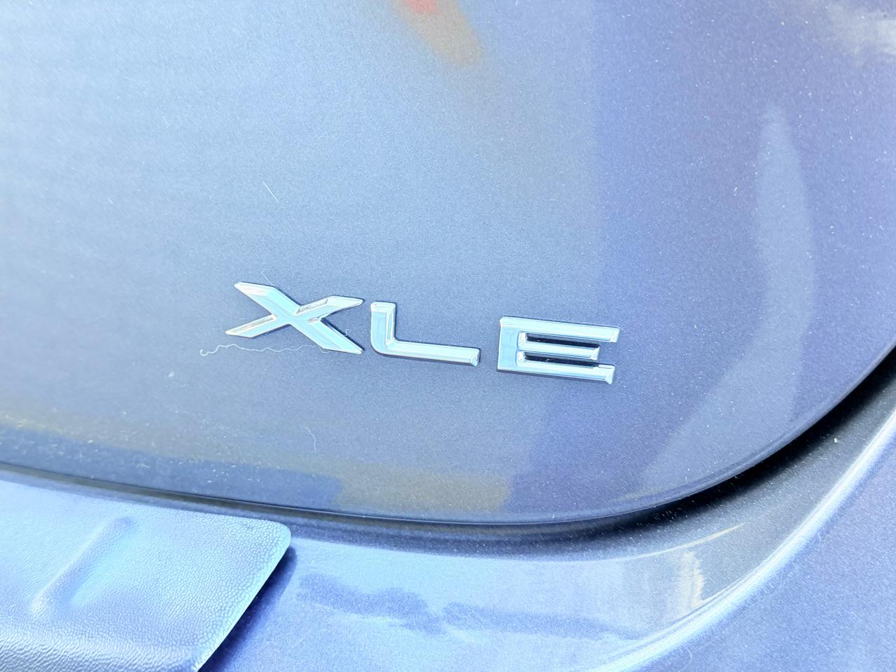 Toyota Avalon 4dr Sdn XLE Touring (Natl) 2013