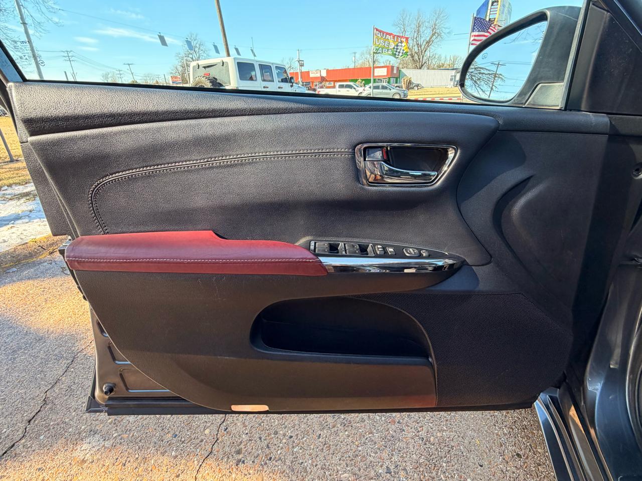 Toyota Avalon 4dr Sdn XLE Touring (Natl) 2013