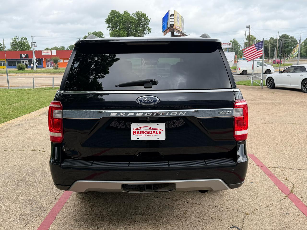 Ford Expedition 119" XLT 2021