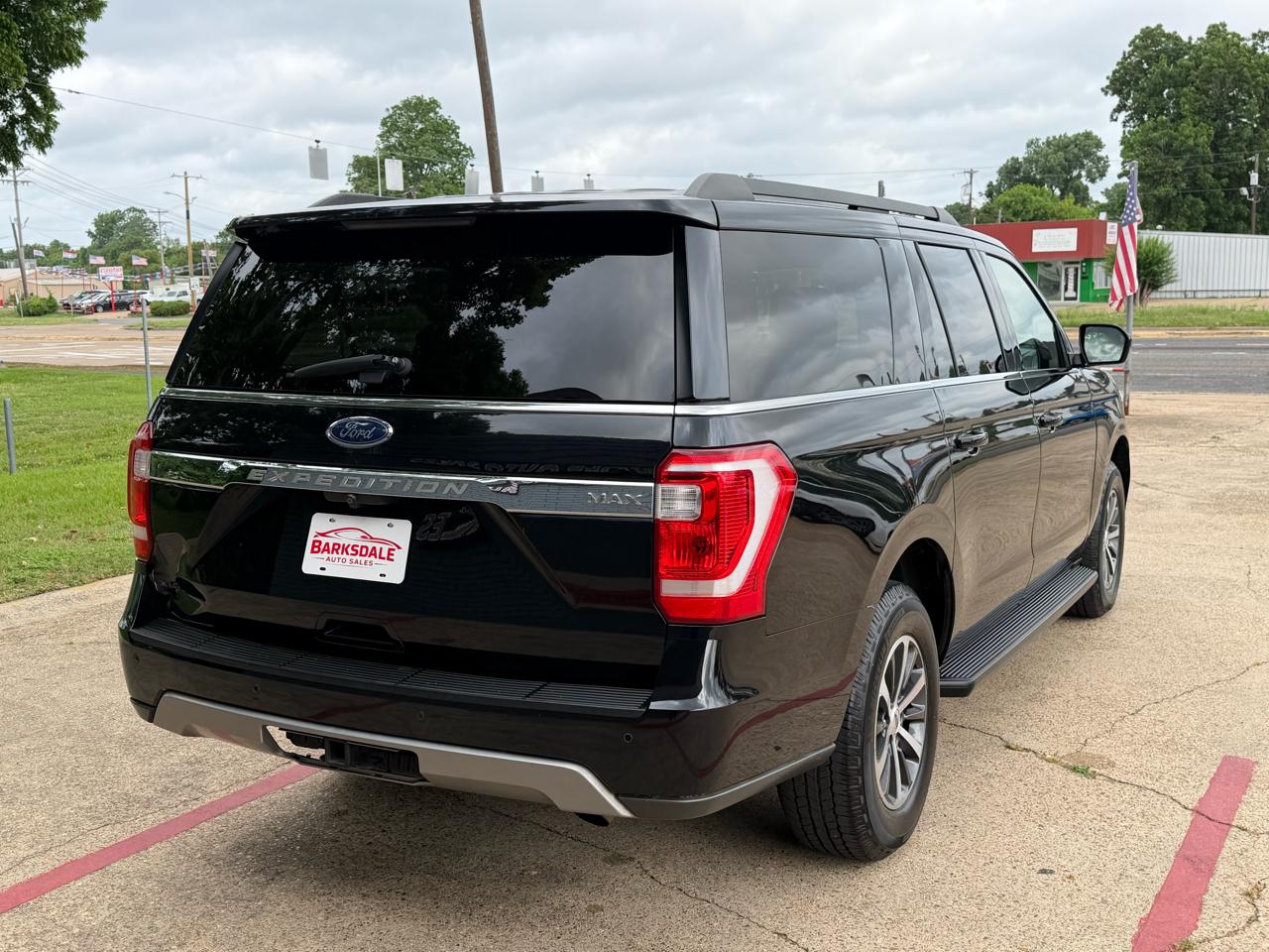 Ford Expedition 119" XLT 2021