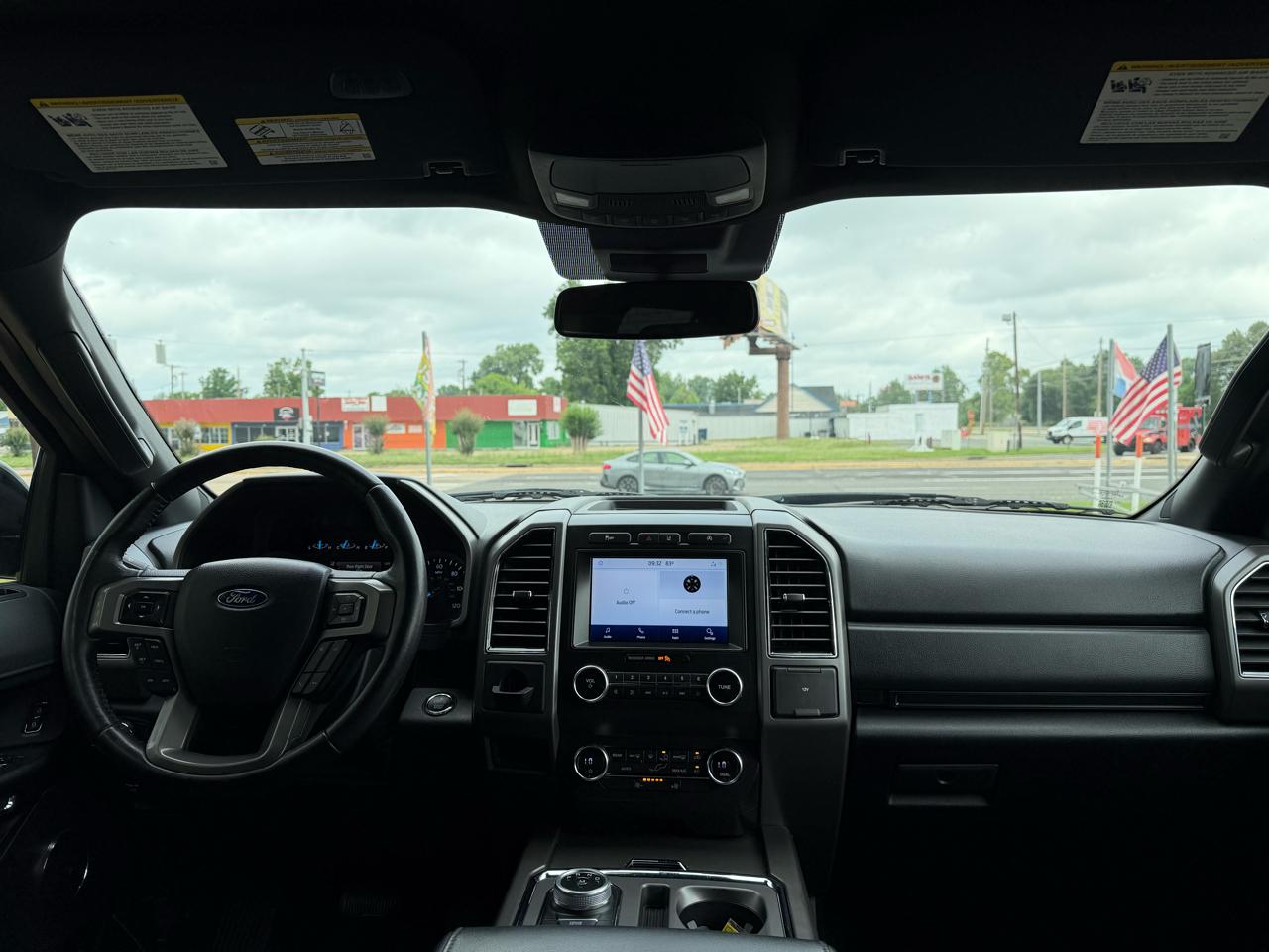 Ford Expedition 119" XLT 2021