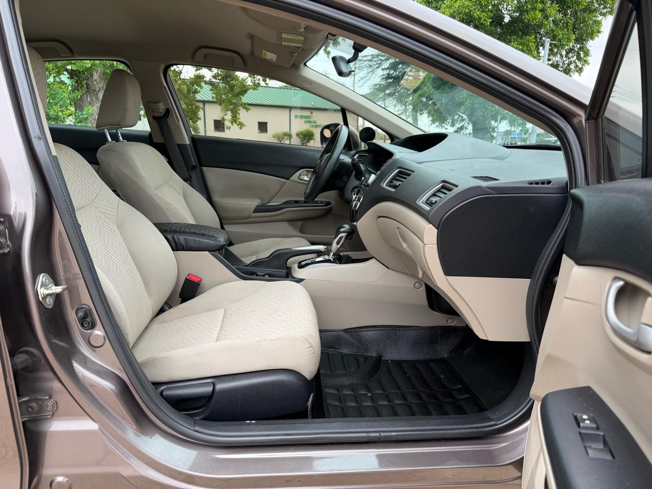 Honda Civic 4dr Sedan 1.5L LX Auto 2014