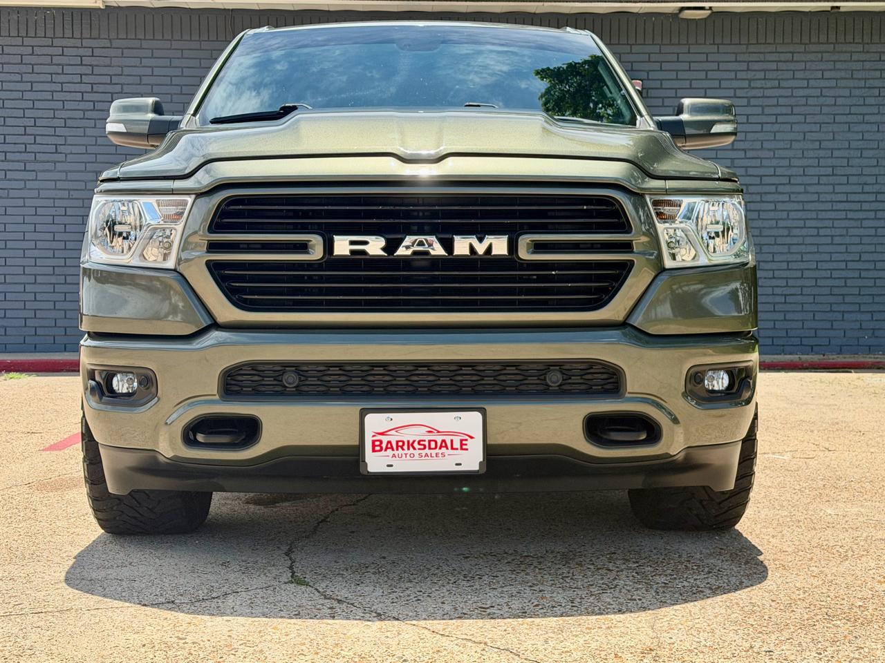 RAM 1500 4WD Crew Cab 140.5" Big Horn 2020