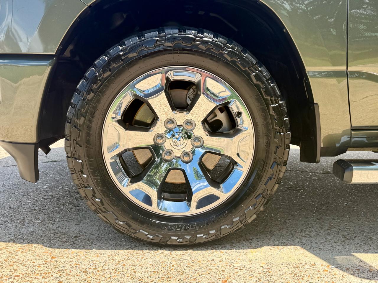 RAM 1500 4WD Crew Cab 140.5" Big Horn 2020