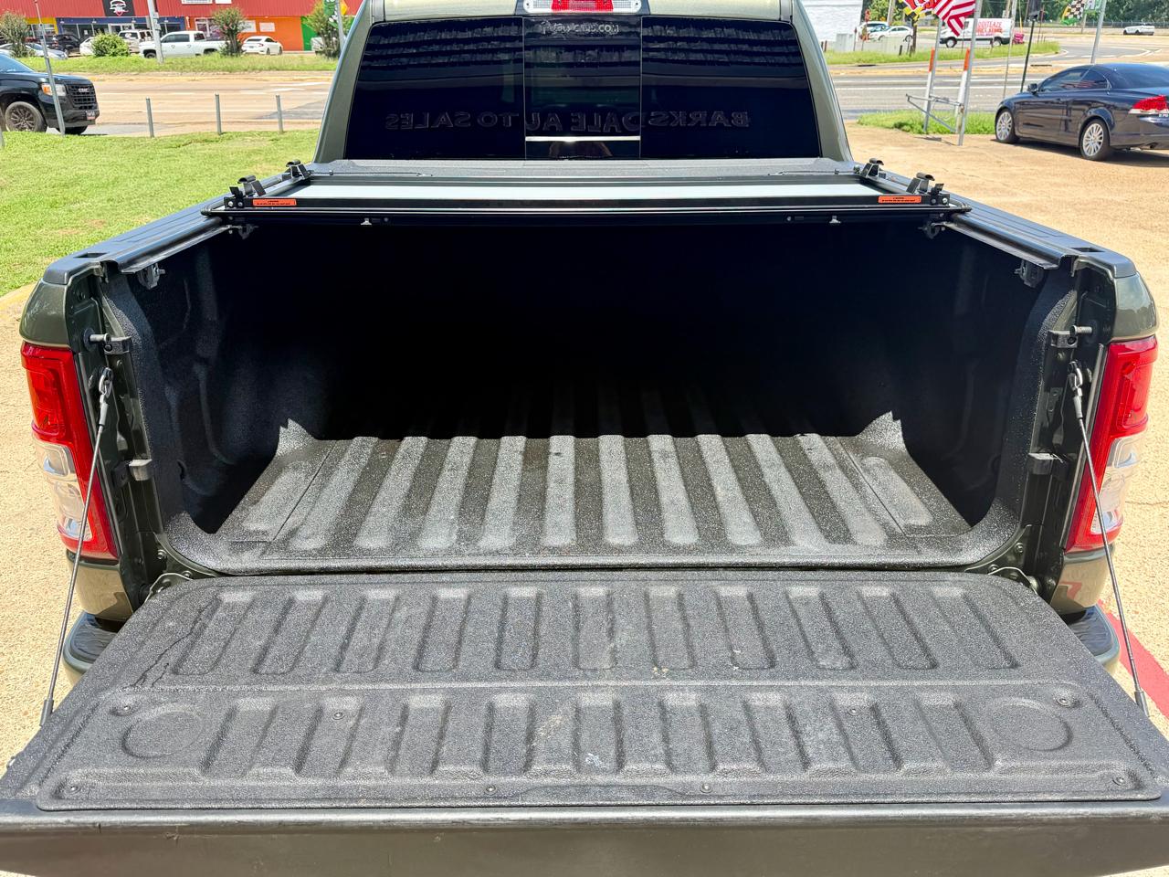 RAM 1500 4WD Crew Cab 140.5" Big Horn 2020