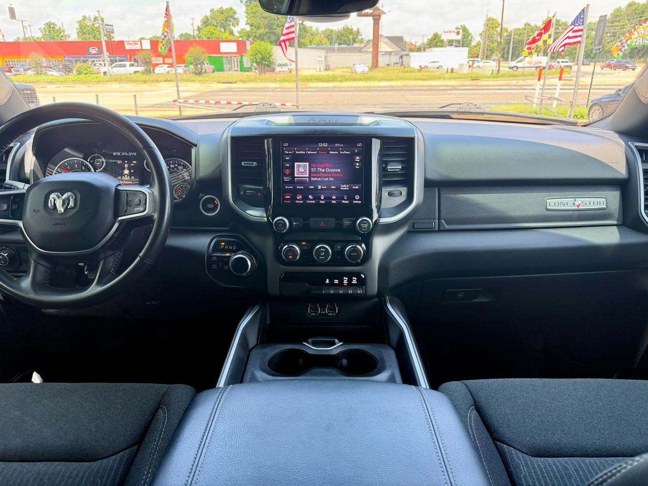 RAM 1500 4WD Crew Cab 140.5" Big Horn 2020
