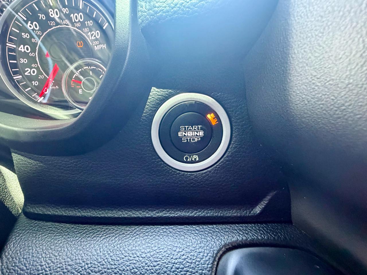 RAM 1500 4WD Crew Cab 140.5" Big Horn 2020
