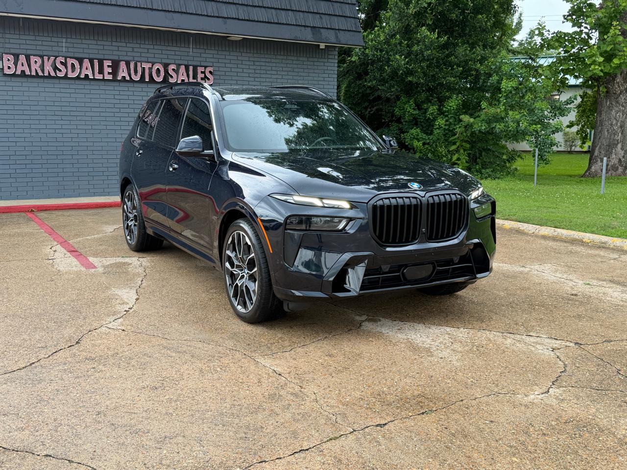 BMW X7 xDrive40i Sports Activity Vehicle 2023