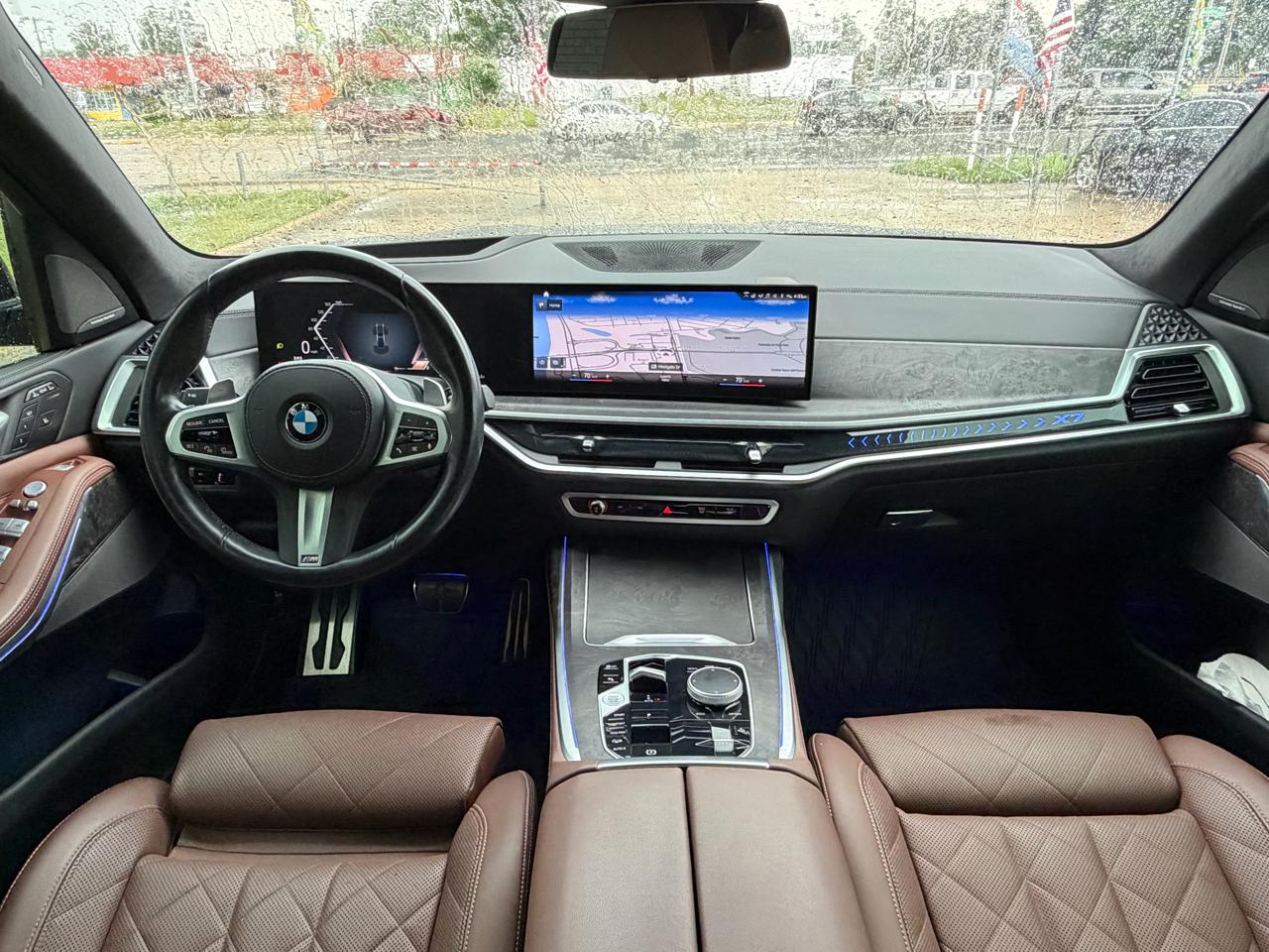 BMW X7 xDrive40i Sports Activity Vehicle 2023