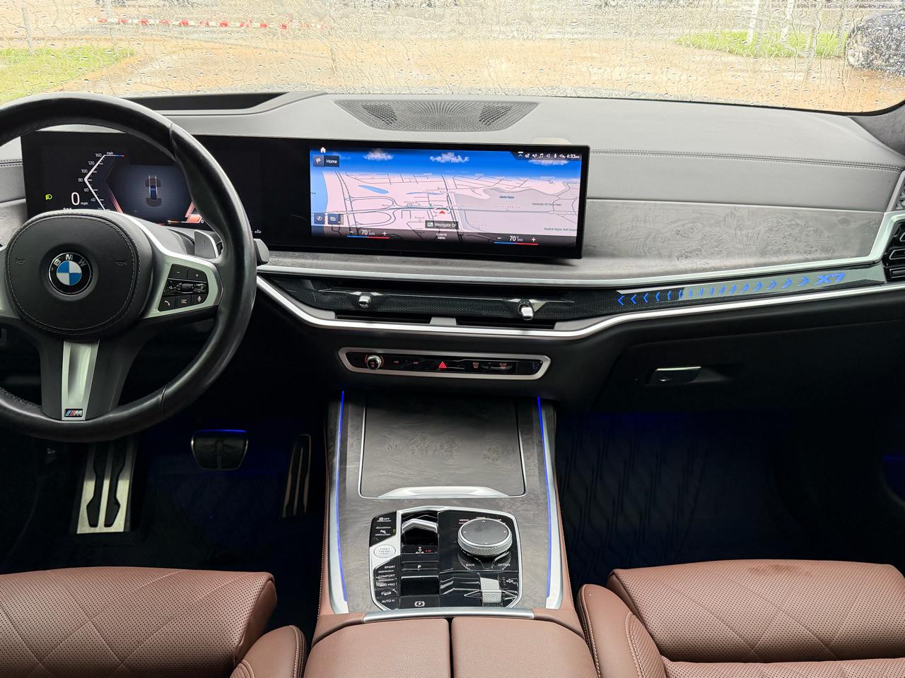 BMW X7 xDrive40i Sports Activity Vehicle 2023