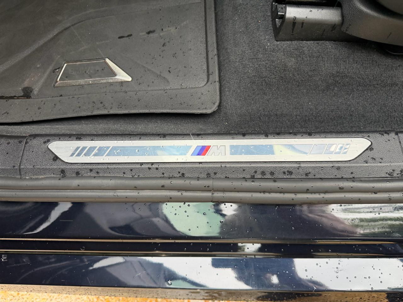 BMW X7 xDrive40i Sports Activity Vehicle 2023