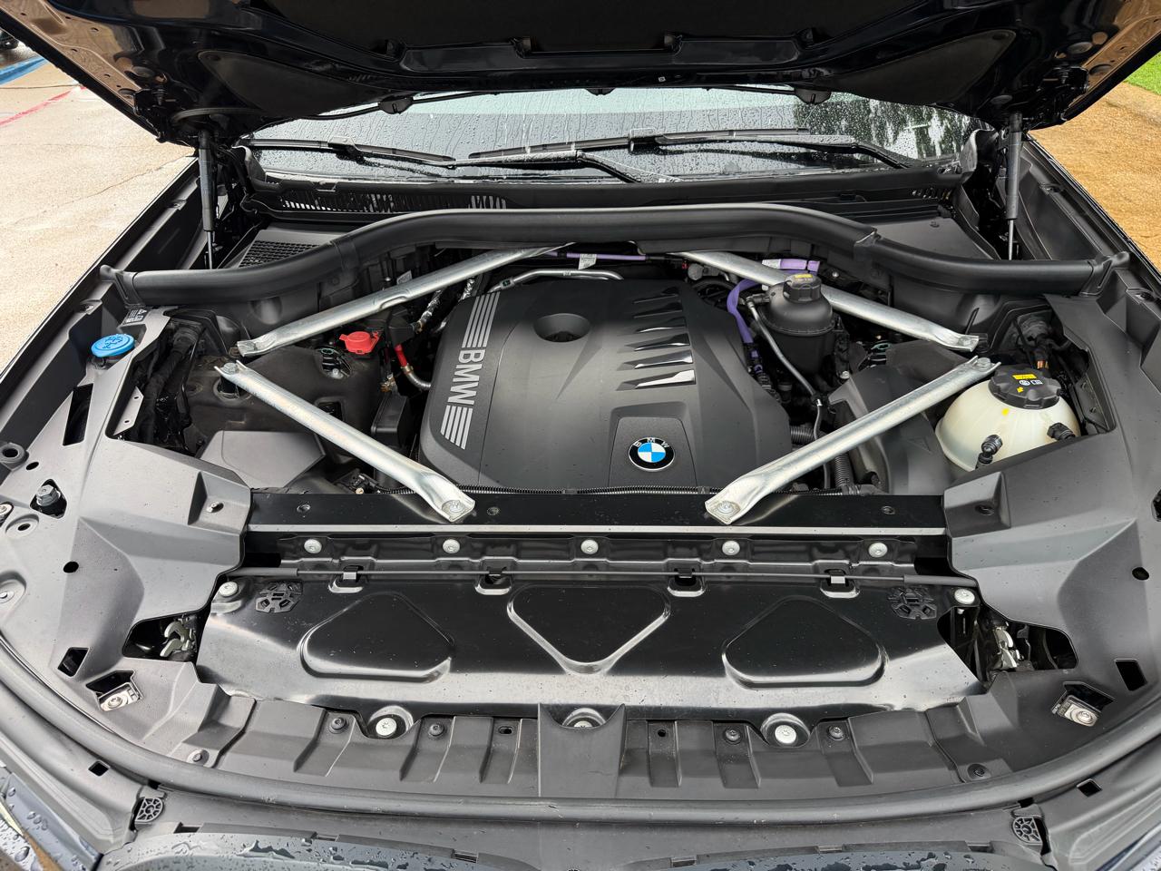 BMW X7 xDrive40i Sports Activity Vehicle 2023