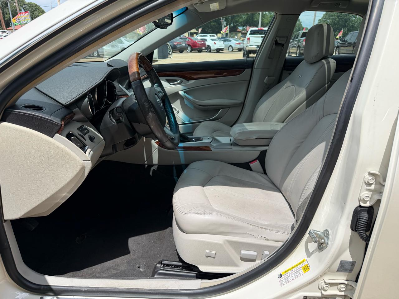 Cadillac CTS 3.0L Luxury 2012