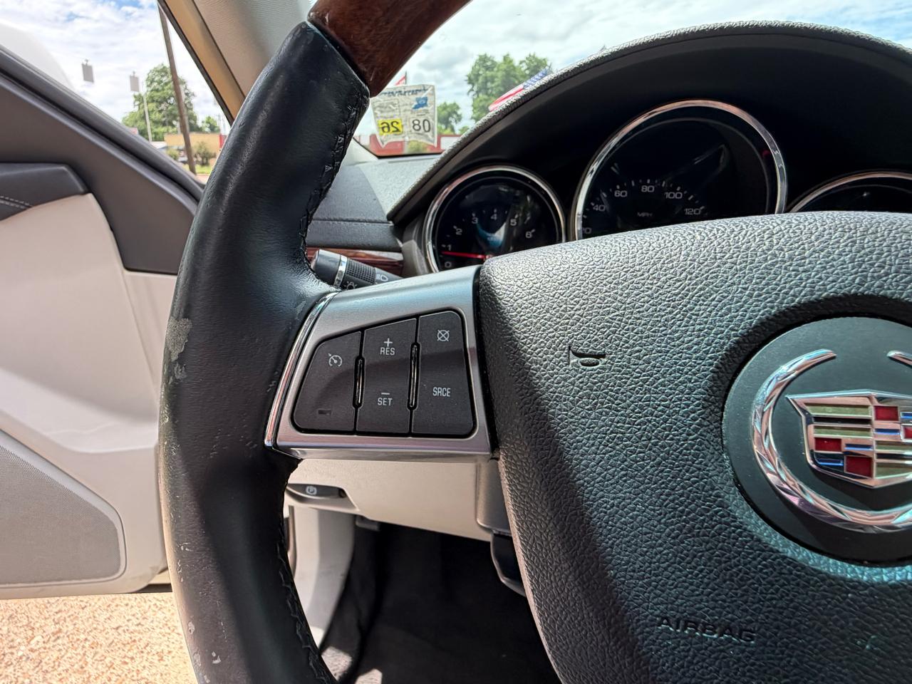 Cadillac CTS 3.0L Luxury 2012