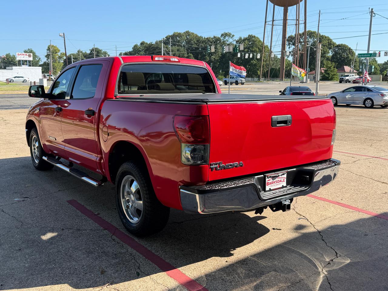 Toyota Tundra Base CrewMax 5.7L 2WD 2009