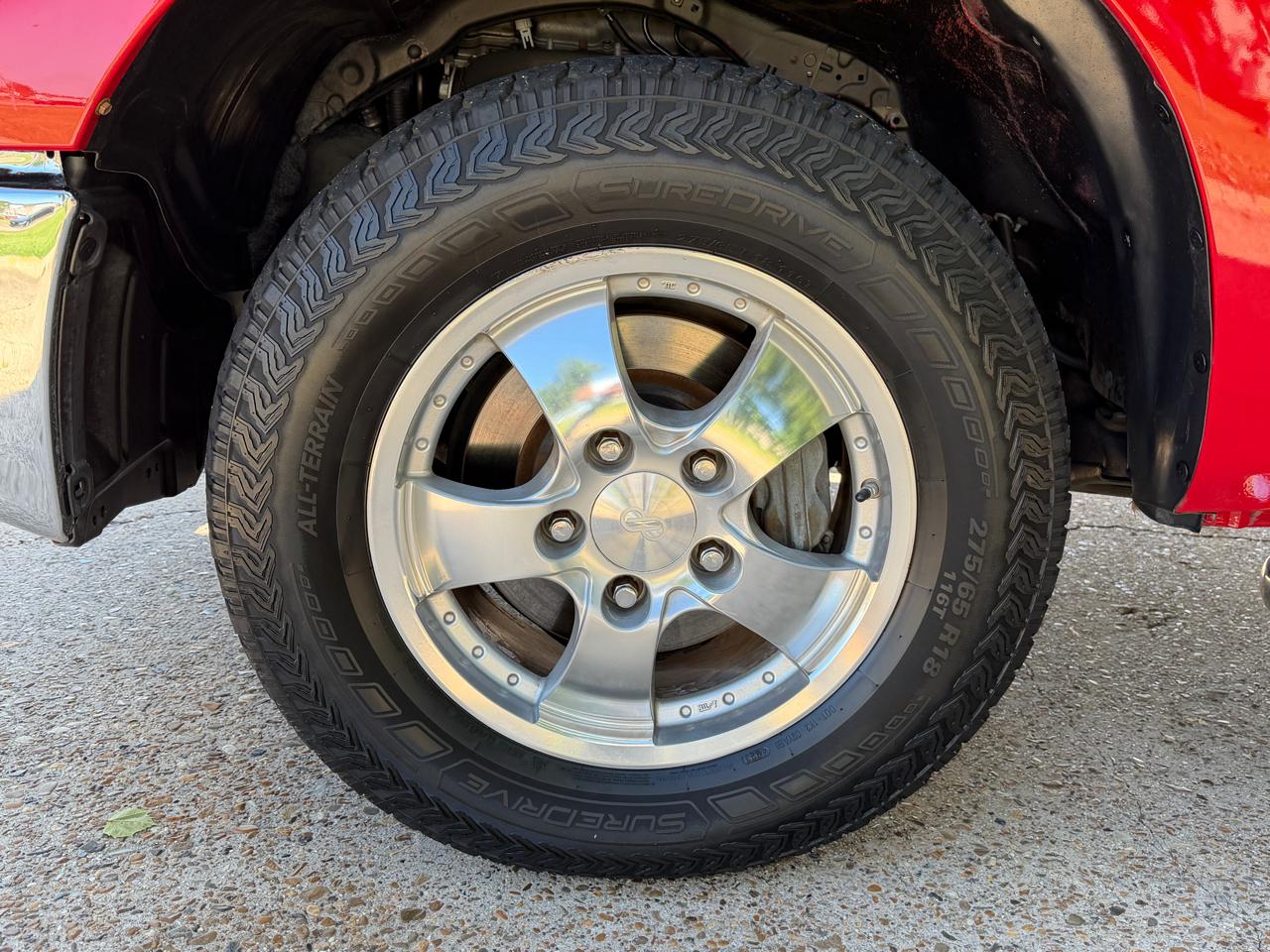 Toyota Tundra Base CrewMax 5.7L 2WD 2009