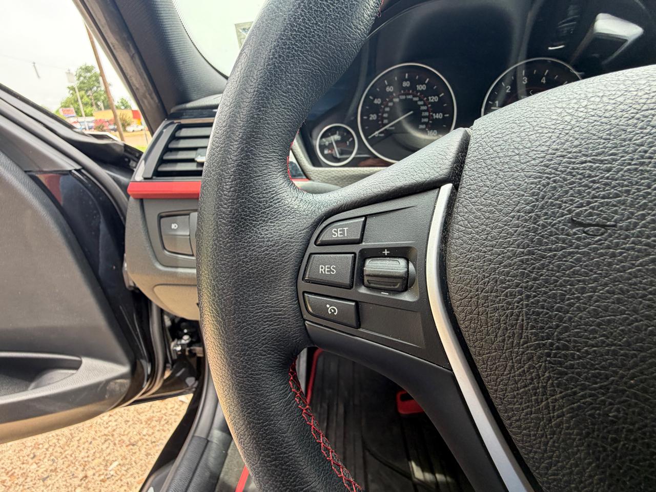 BMW 335i Base 2015