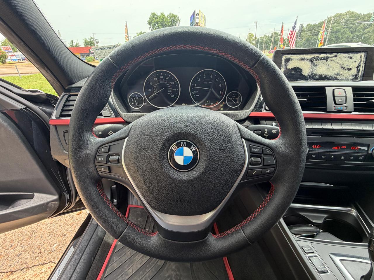 BMW 335i Base 2015