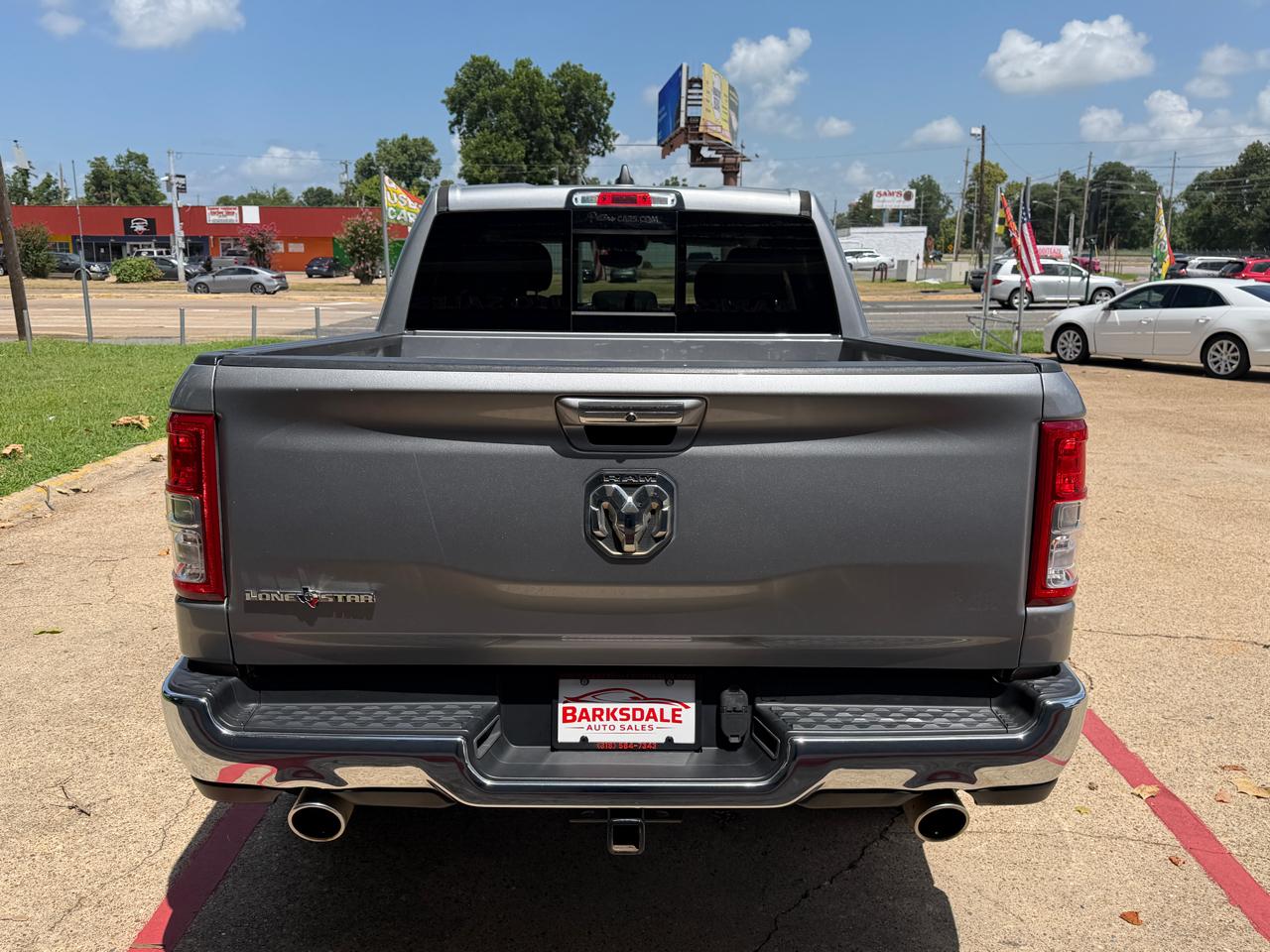 RAM 1500 2WD Crew Cab 140.5" Lone Star 2020