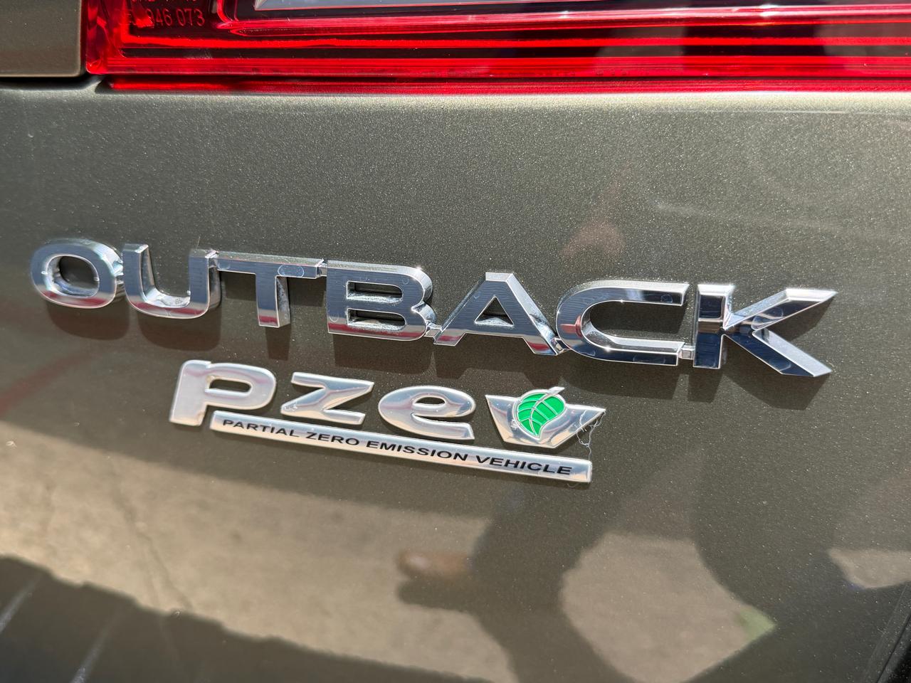 Subaru Outback 2.5i Premium 2015