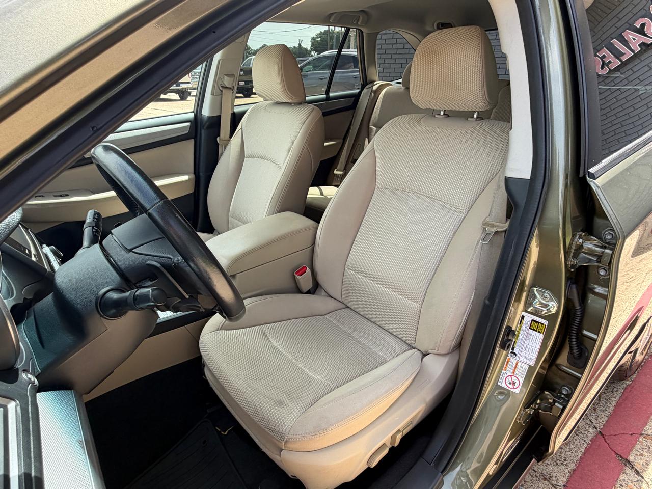 Subaru Outback 2.5i Premium 2015