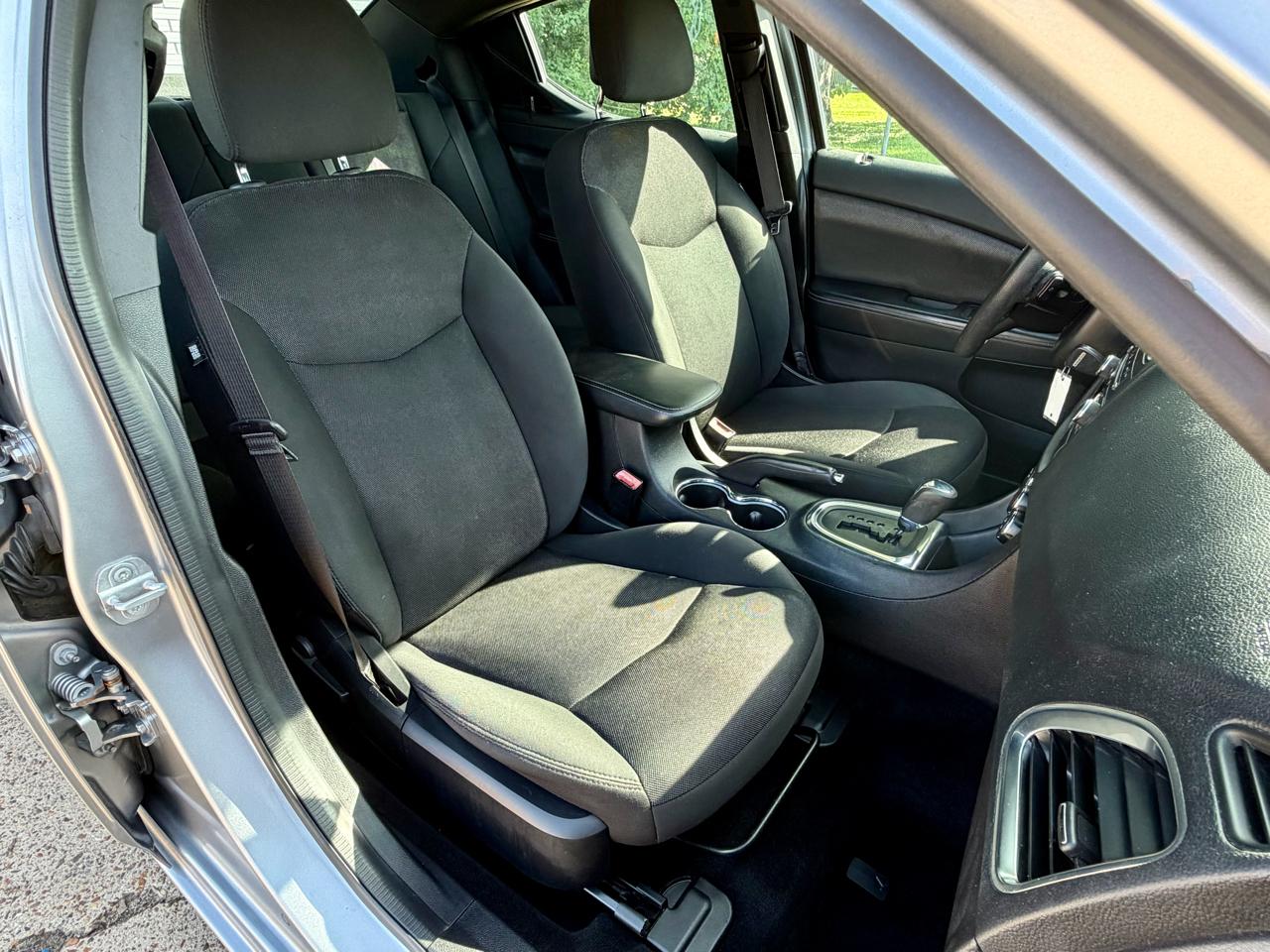 Dodge Avenger SE 2014
