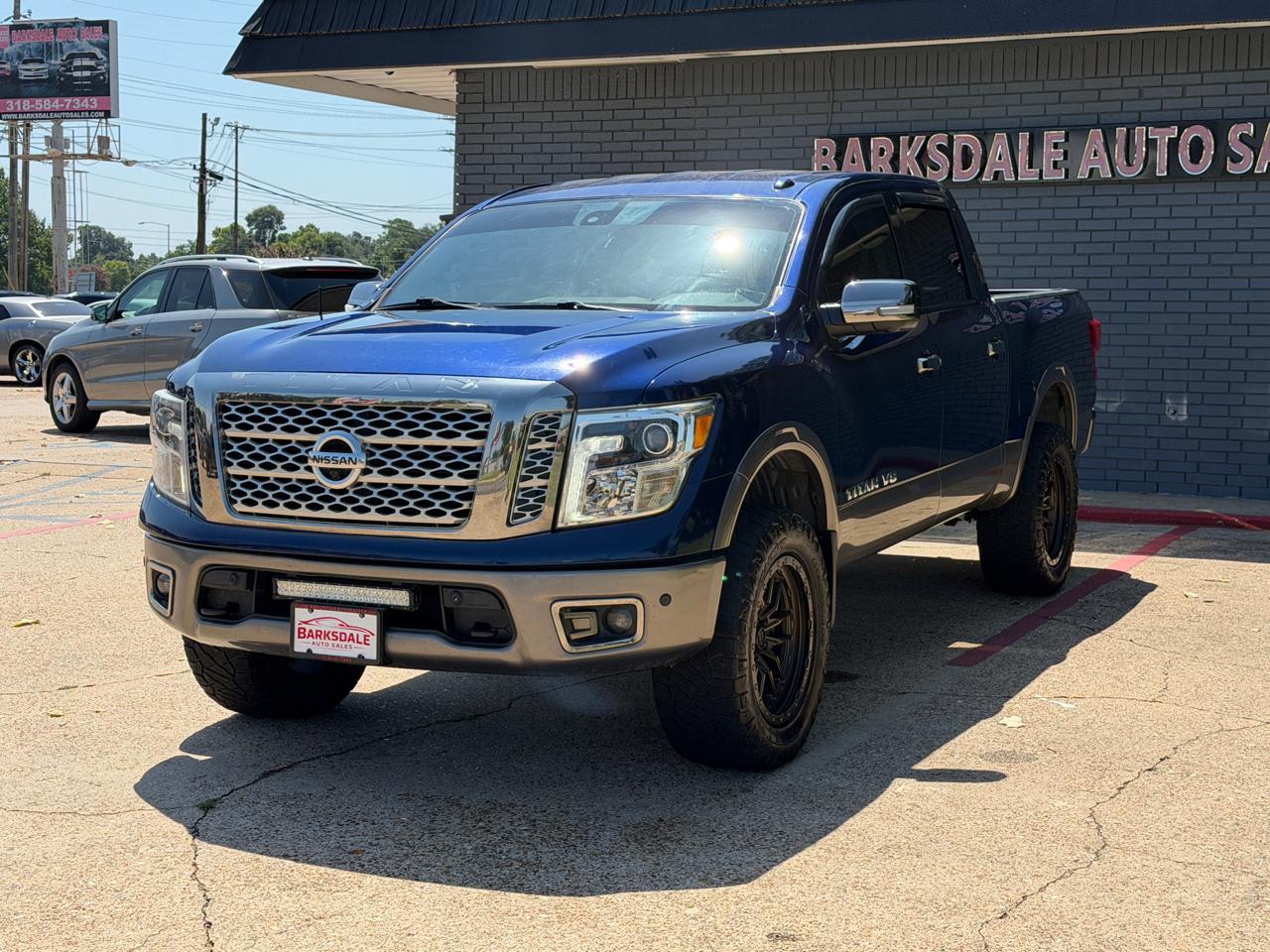 Nissan Titan 4x4 Crew Cab Platinum Reserve 2019