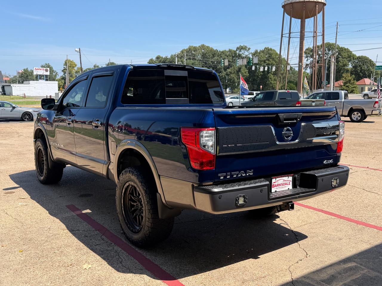 Nissan Titan 4x4 Crew Cab Platinum Reserve 2019
