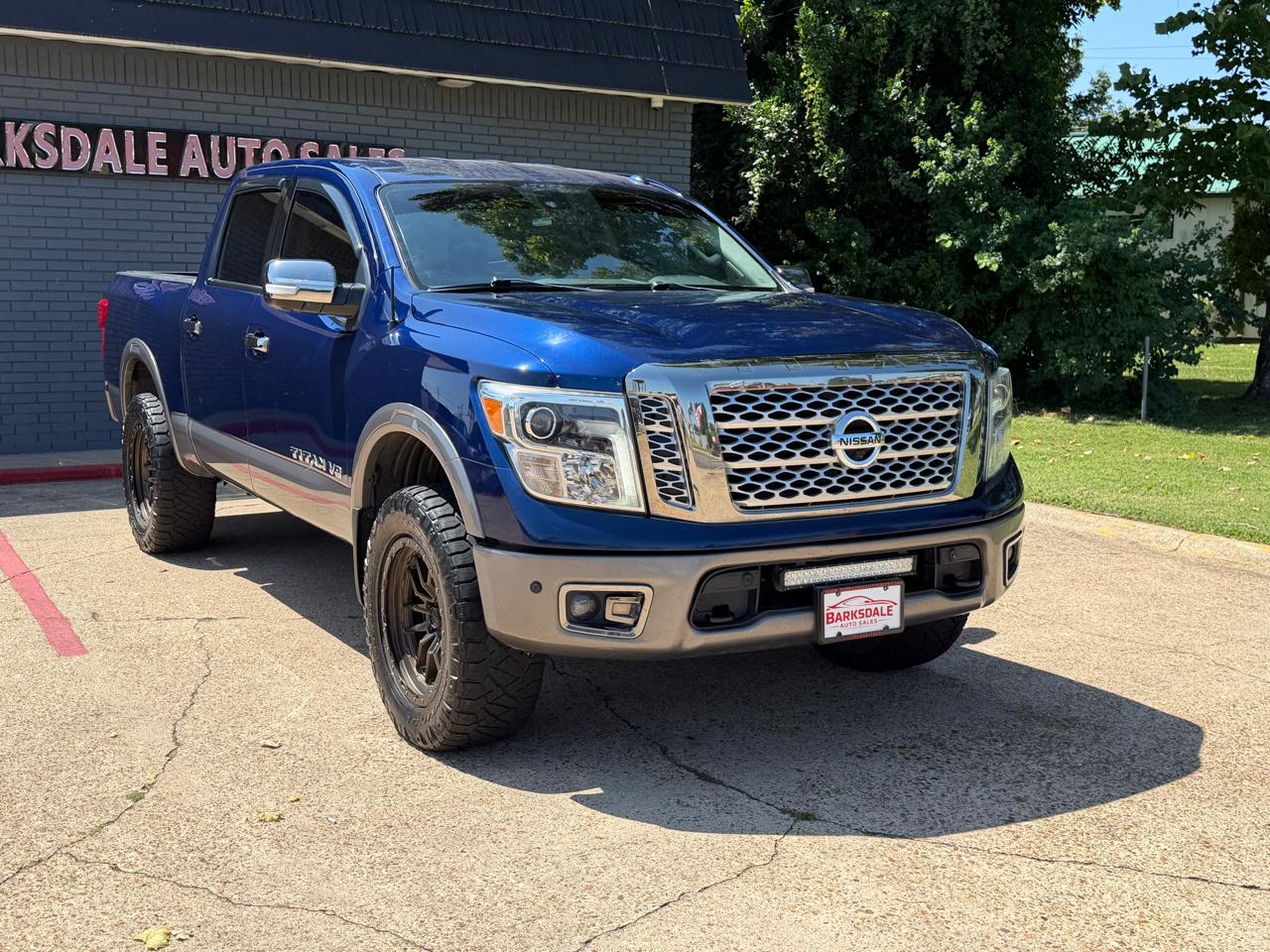 Nissan Titan 4x4 Crew Cab Platinum Reserve 2019