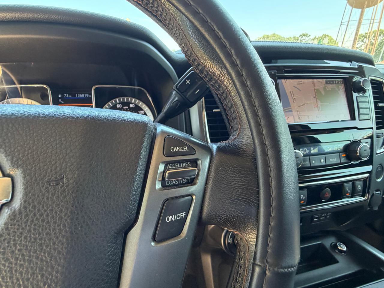 Nissan Titan 4x4 Crew Cab Platinum Reserve 2019