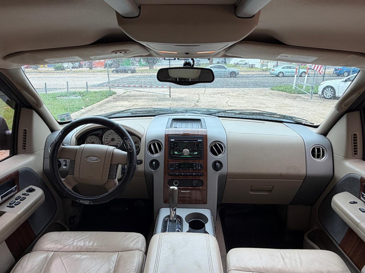 Ford F-150 4WD SuperCrew 145" Lariat 2004