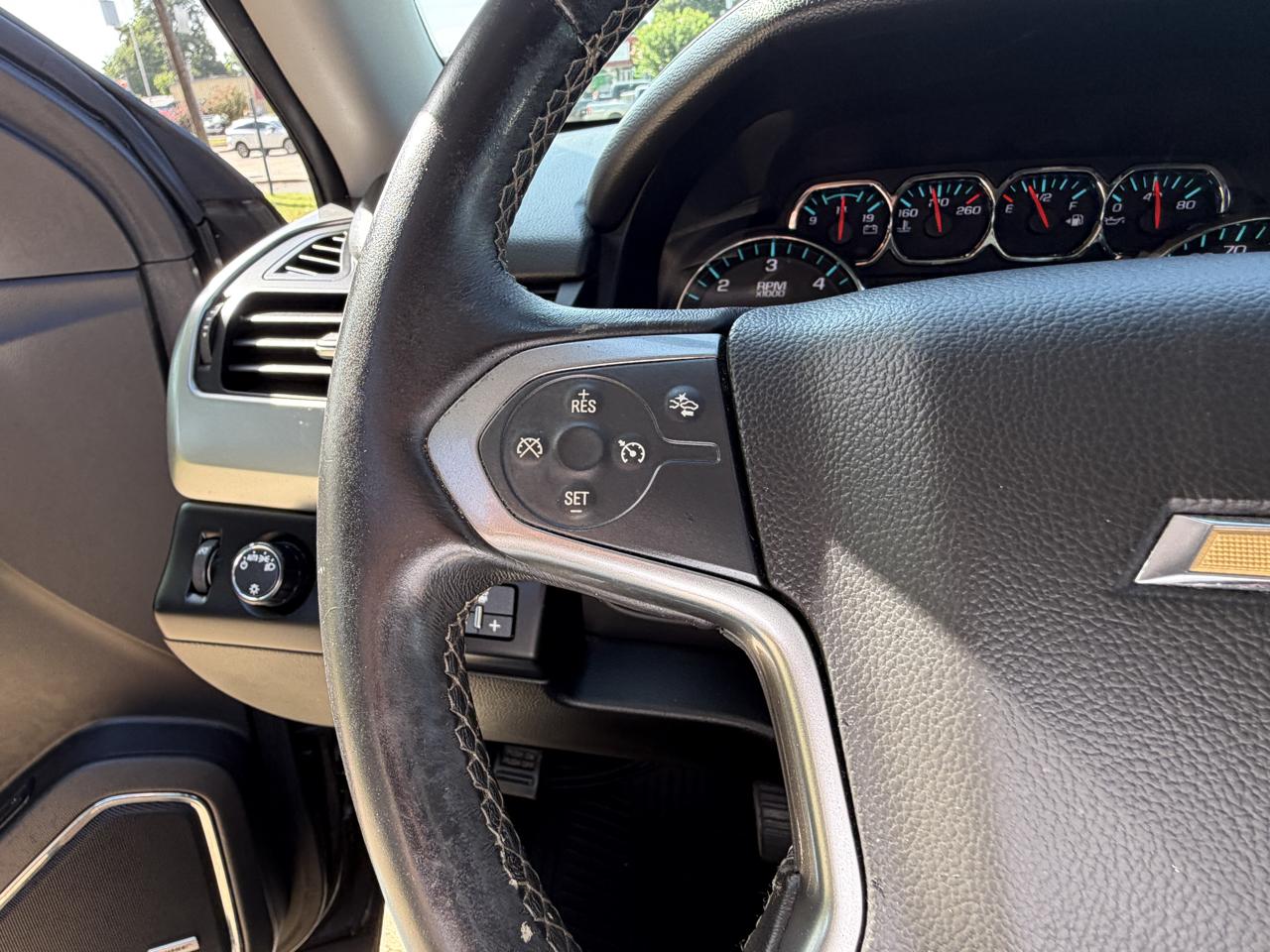 Chevrolet Suburban LTZ 2WD 2015