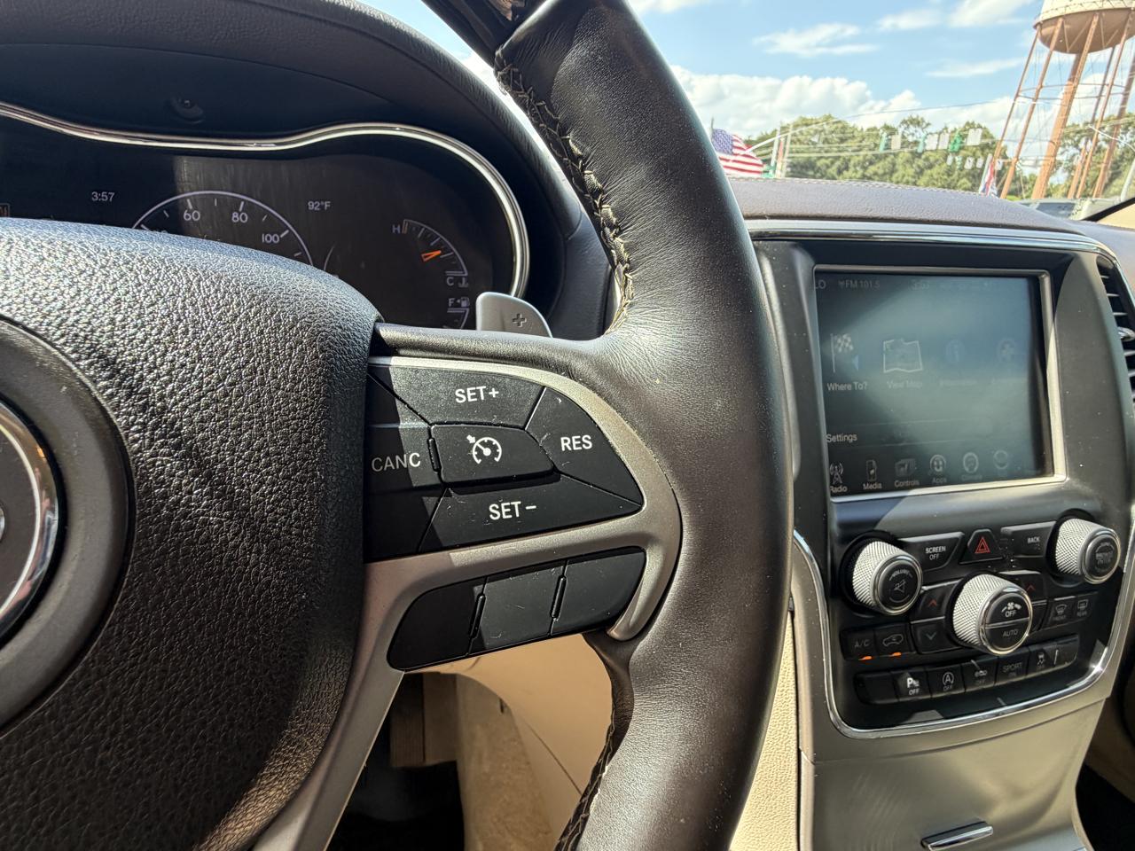 Jeep Grand Cherokee 2WD 4dr Overland 2017