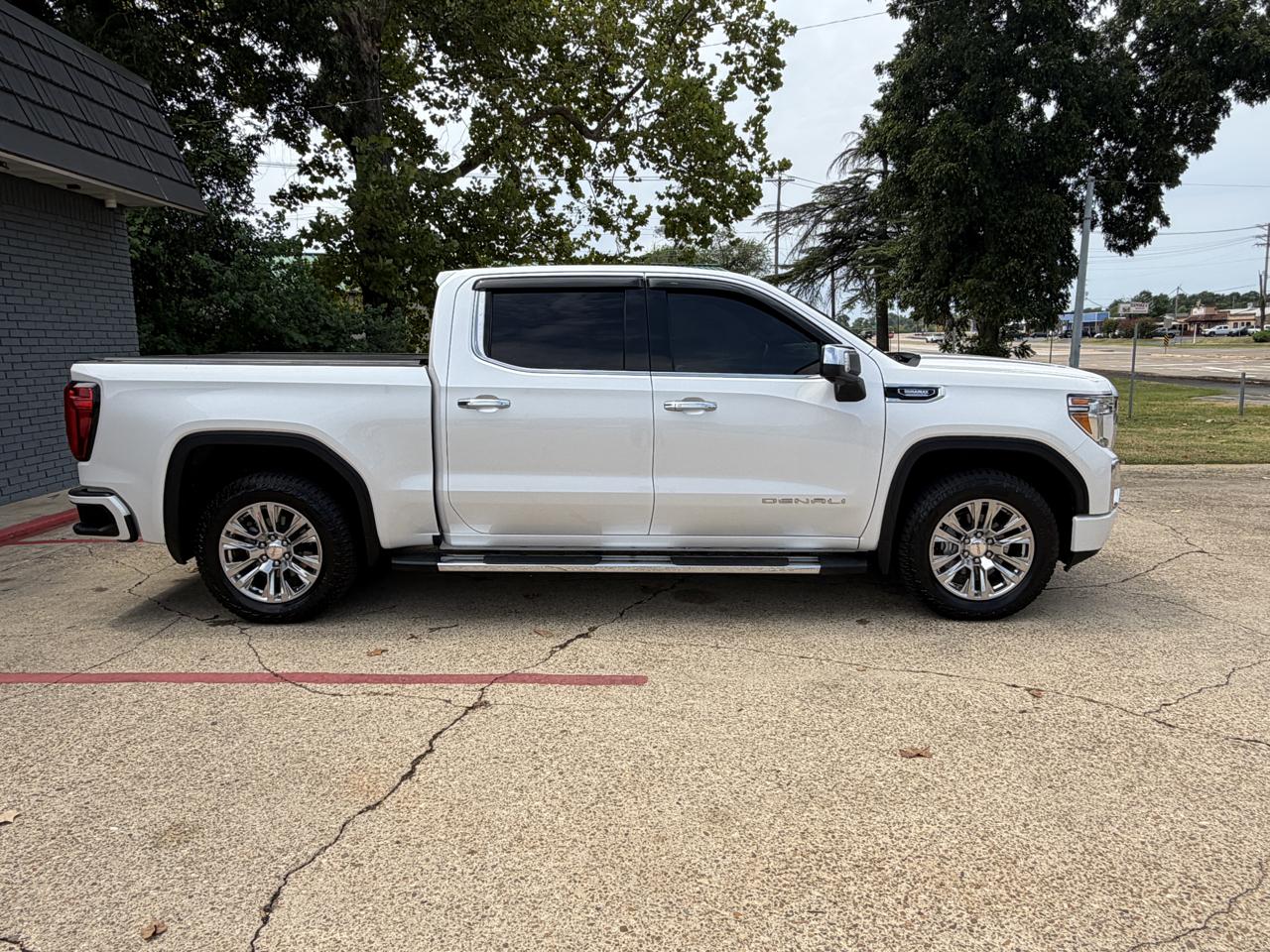 GMC Sierra 1500 4WD Crew Cab 143.5" Denali 2020