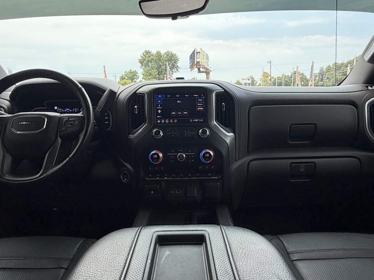GMC Sierra 1500 4WD Crew Cab 143.5" Denali 2020
