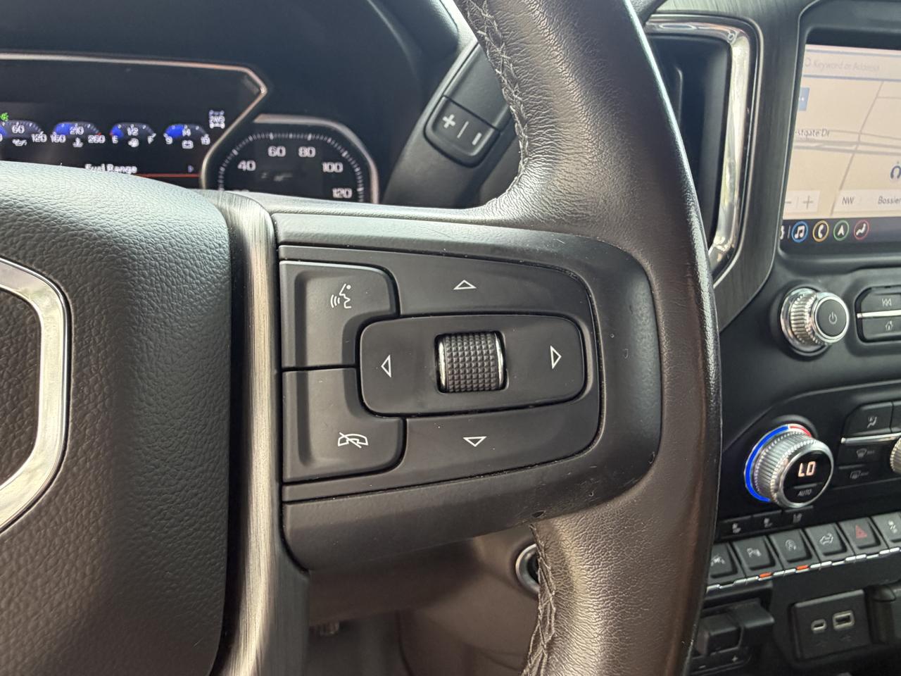 GMC Sierra 1500 4WD Crew Cab 143.5" Denali 2020