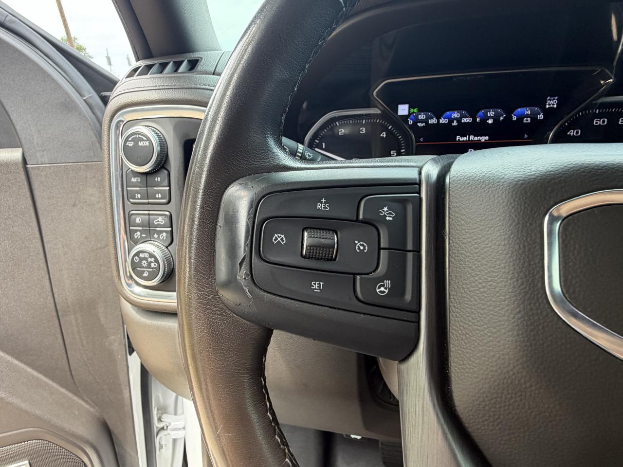 GMC Sierra 1500 4WD Crew Cab 143.5" Denali 2020