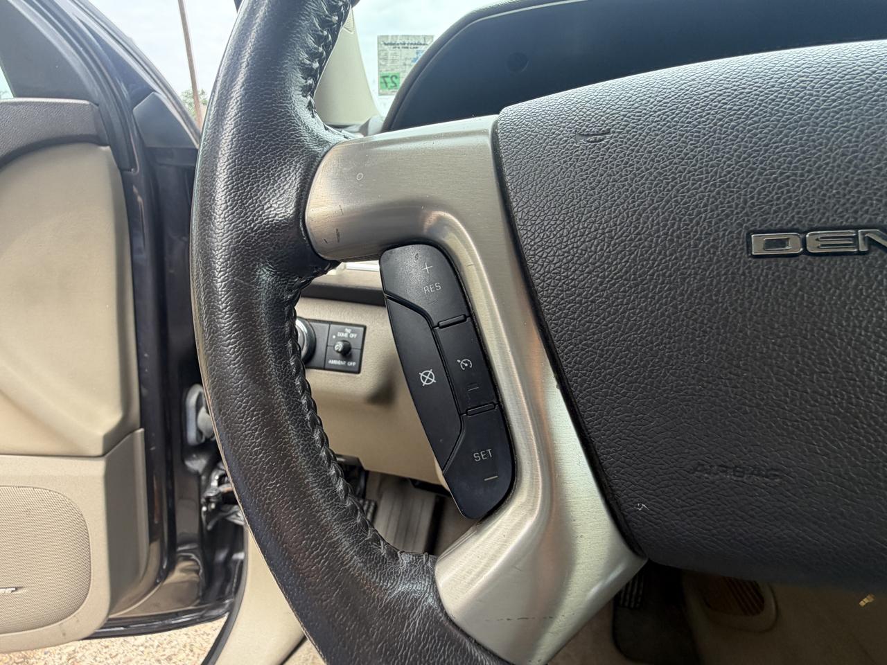 GMC Acadia Denali 2013