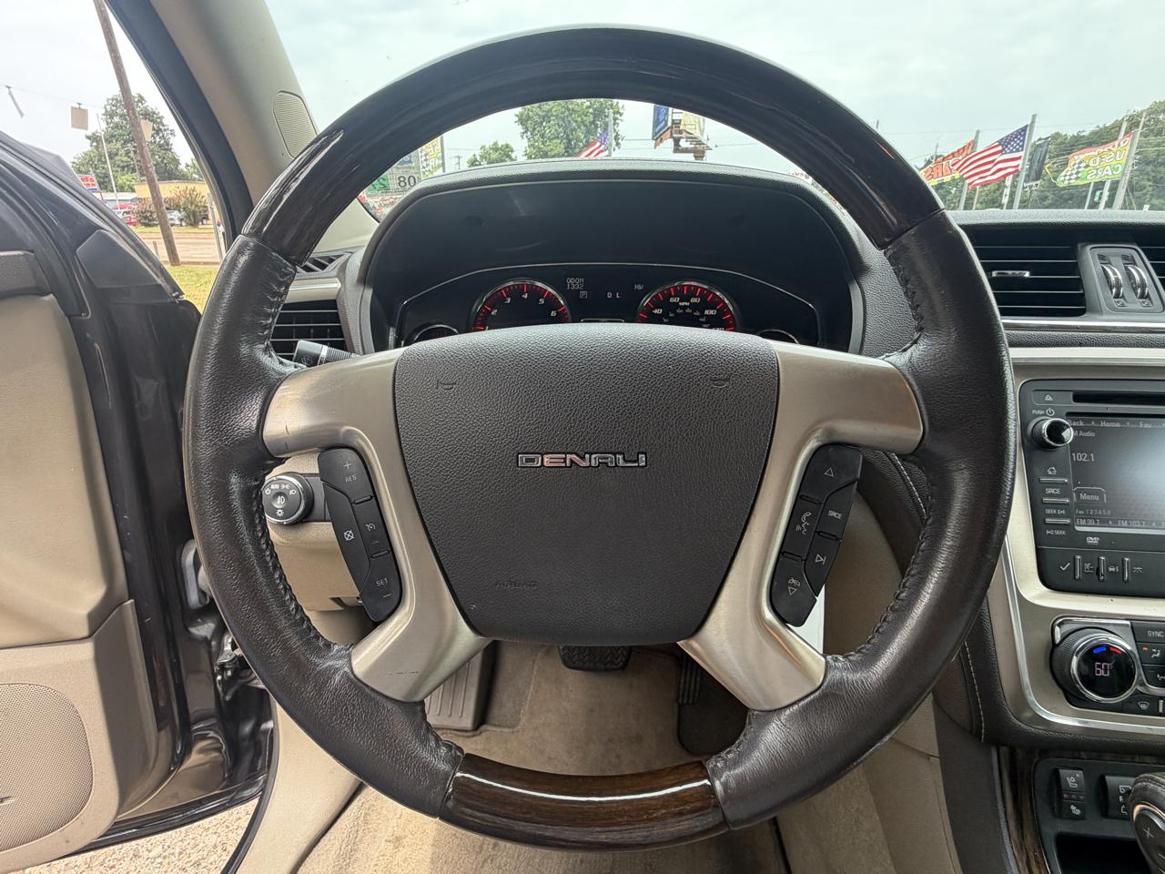 GMC Acadia Denali 2013
