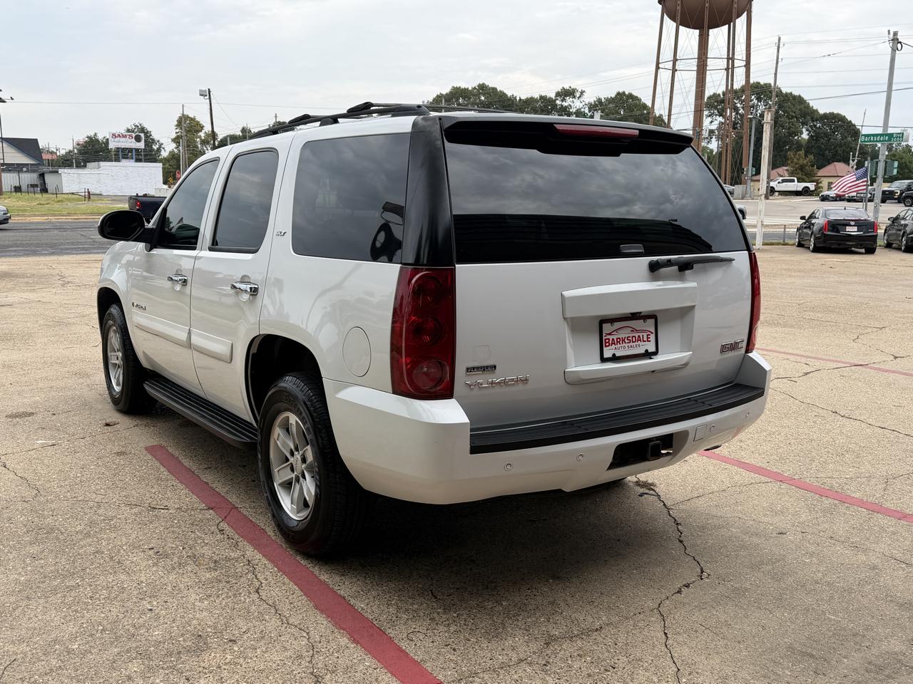 GMC Yukon 2WD 4dr 1500 SLT 2007