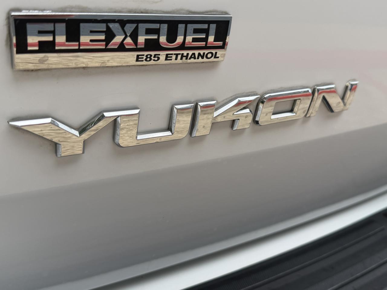 GMC Yukon 2WD 4dr 1500 SLT 2007