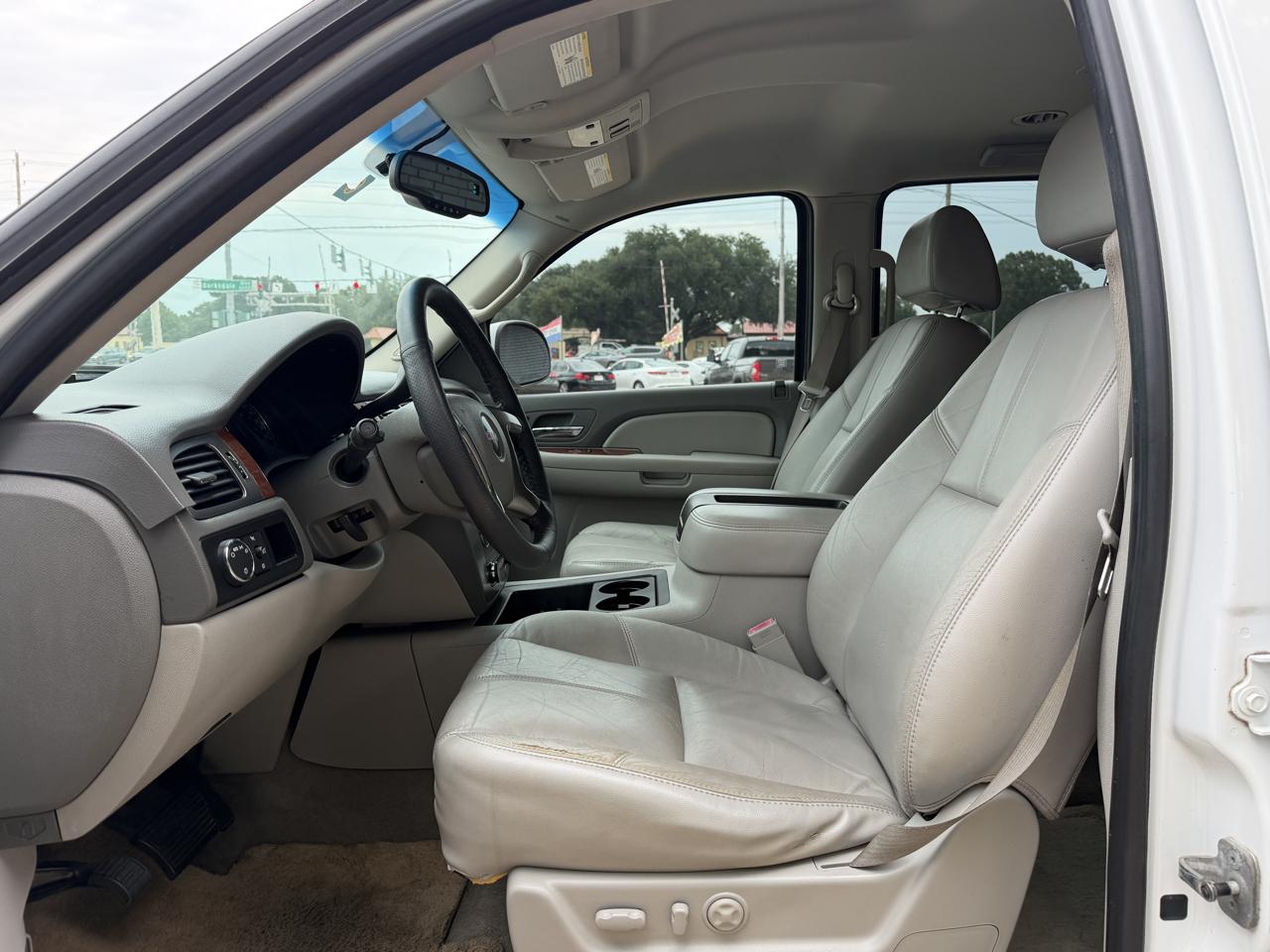 GMC Yukon 2WD 4dr 1500 SLT 2007