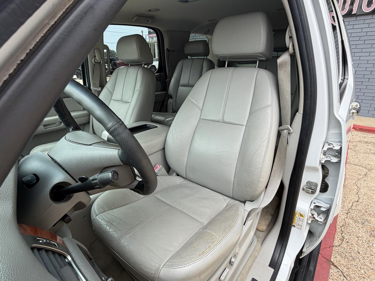 GMC Yukon 2WD 4dr 1500 SLT 2007