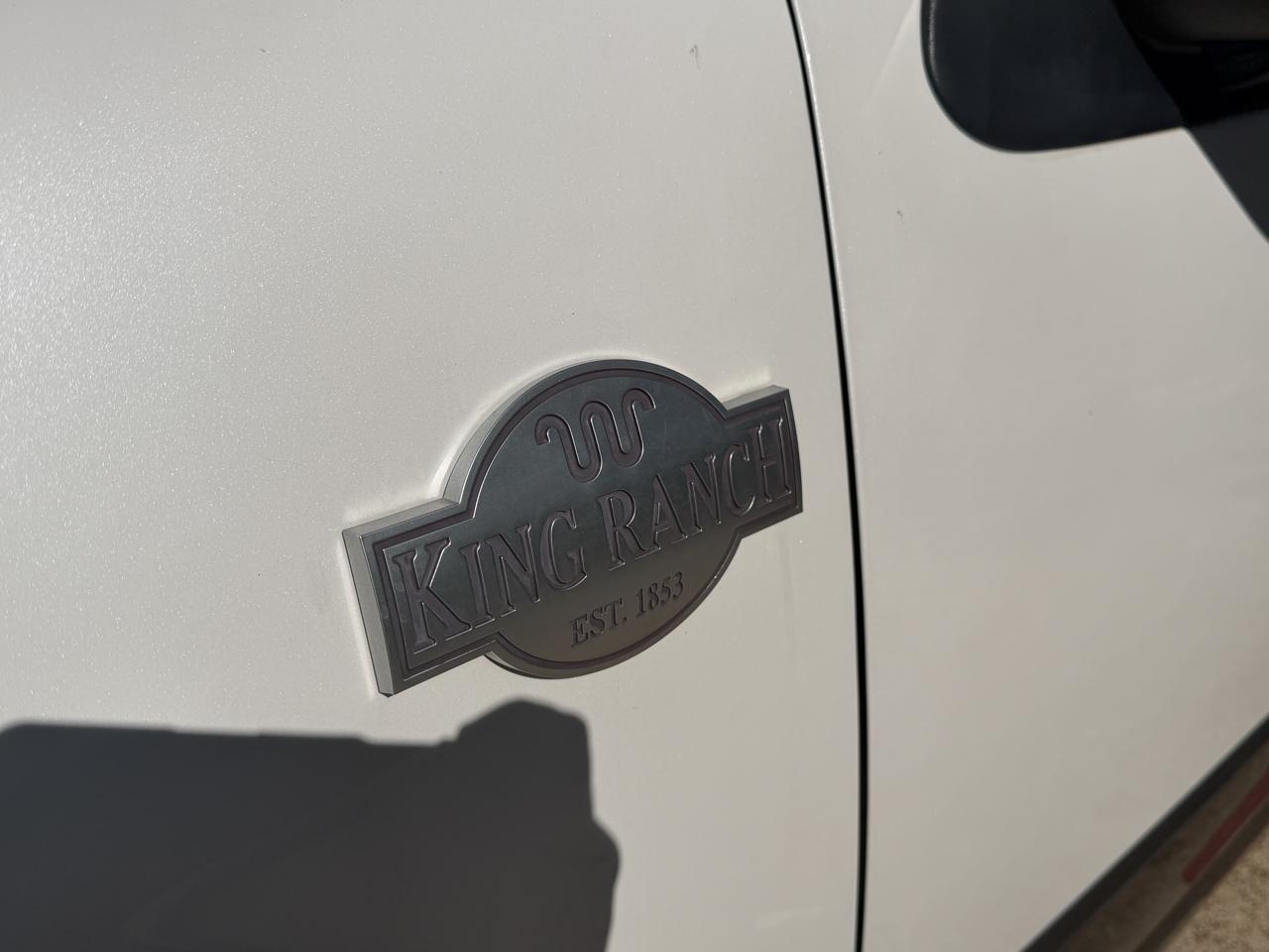 Ford Expedition 4dr King Ranch 2016