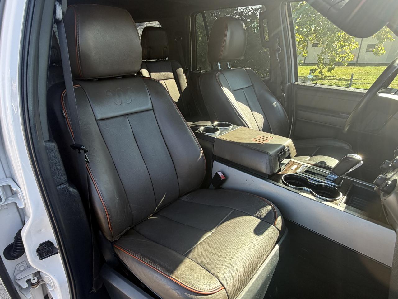 Ford Expedition 4dr King Ranch 2016