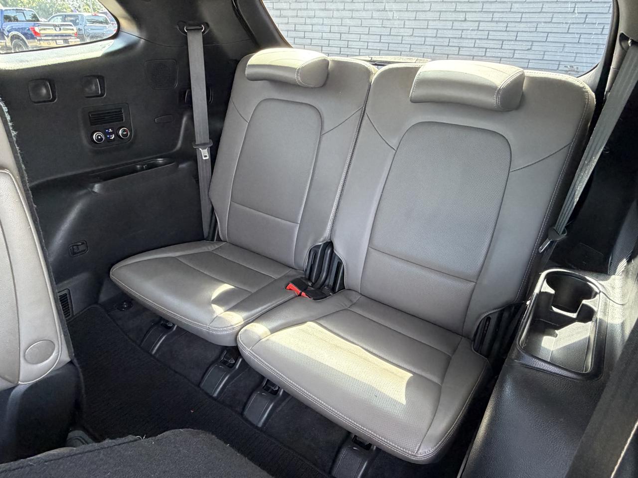 Hyundai Santa Fe Limited 3.3L Auto 2018