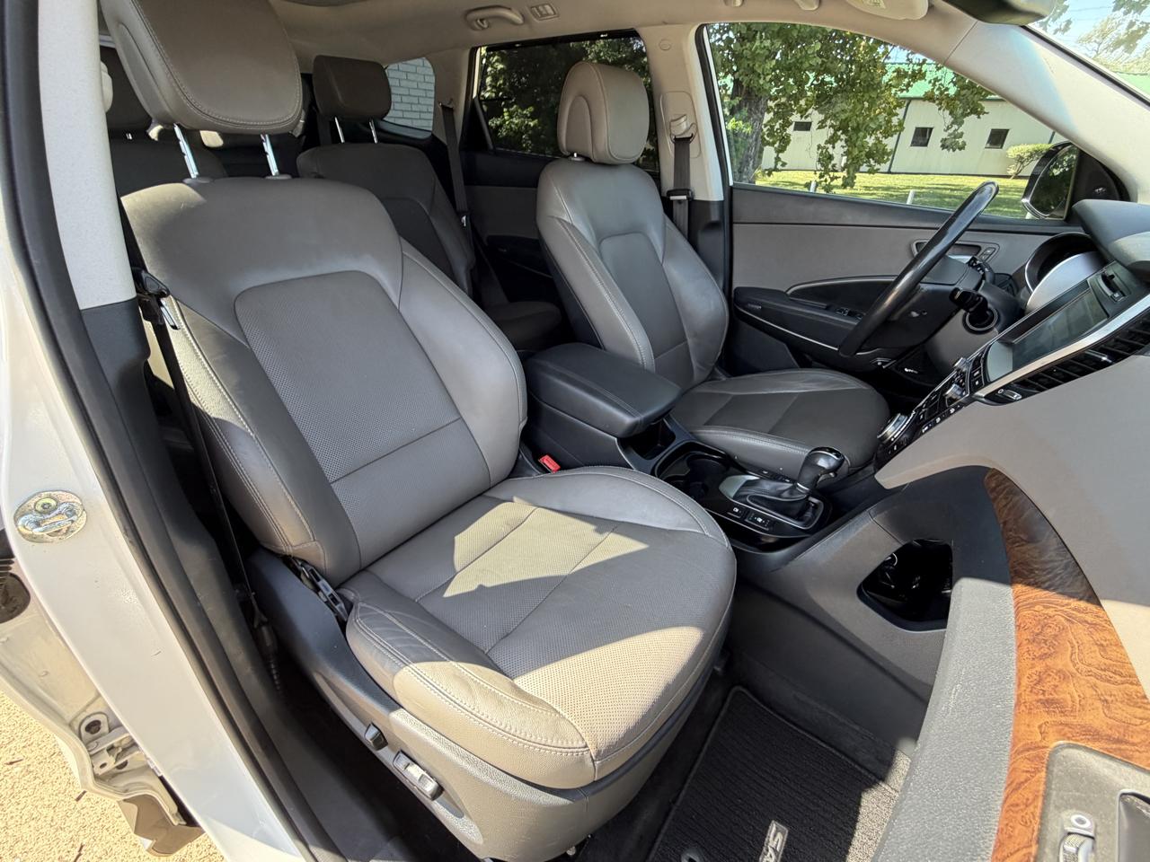 Hyundai Santa Fe Limited 3.3L Auto 2018