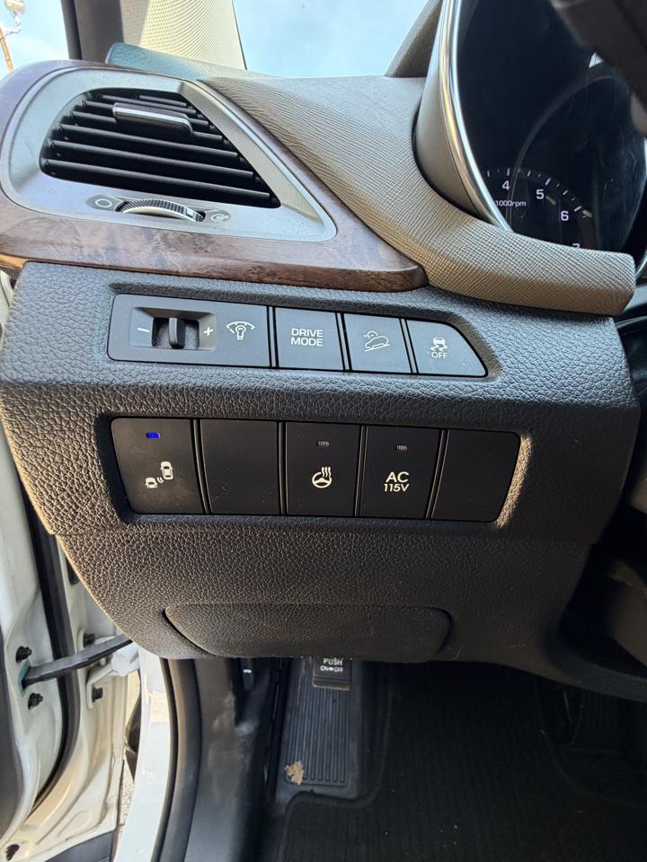 Hyundai Santa Fe Limited 3.3L Auto 2018