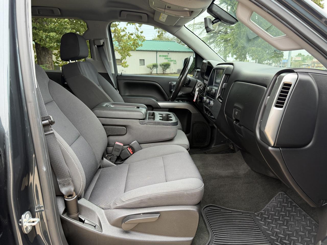 Chevrolet Silverado 1500 2WD Crew Cab 157" LT 2018