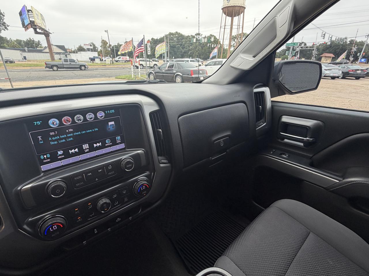 Chevrolet Silverado 1500 2WD Crew Cab 157" LT 2018